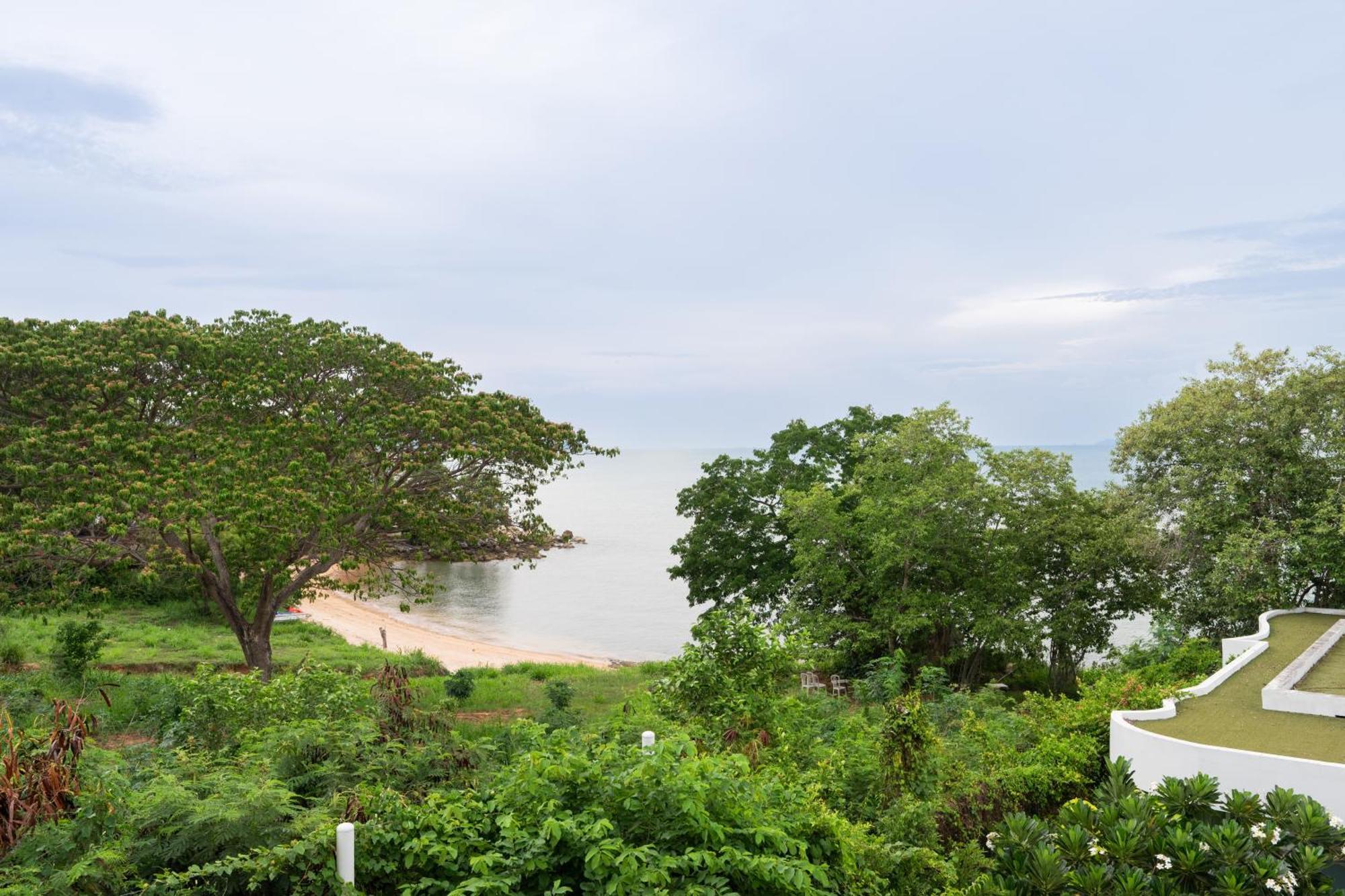 Pure Sunset Beach - Ocean View Room, Pattaya Na Chom Thian Exteriör bild