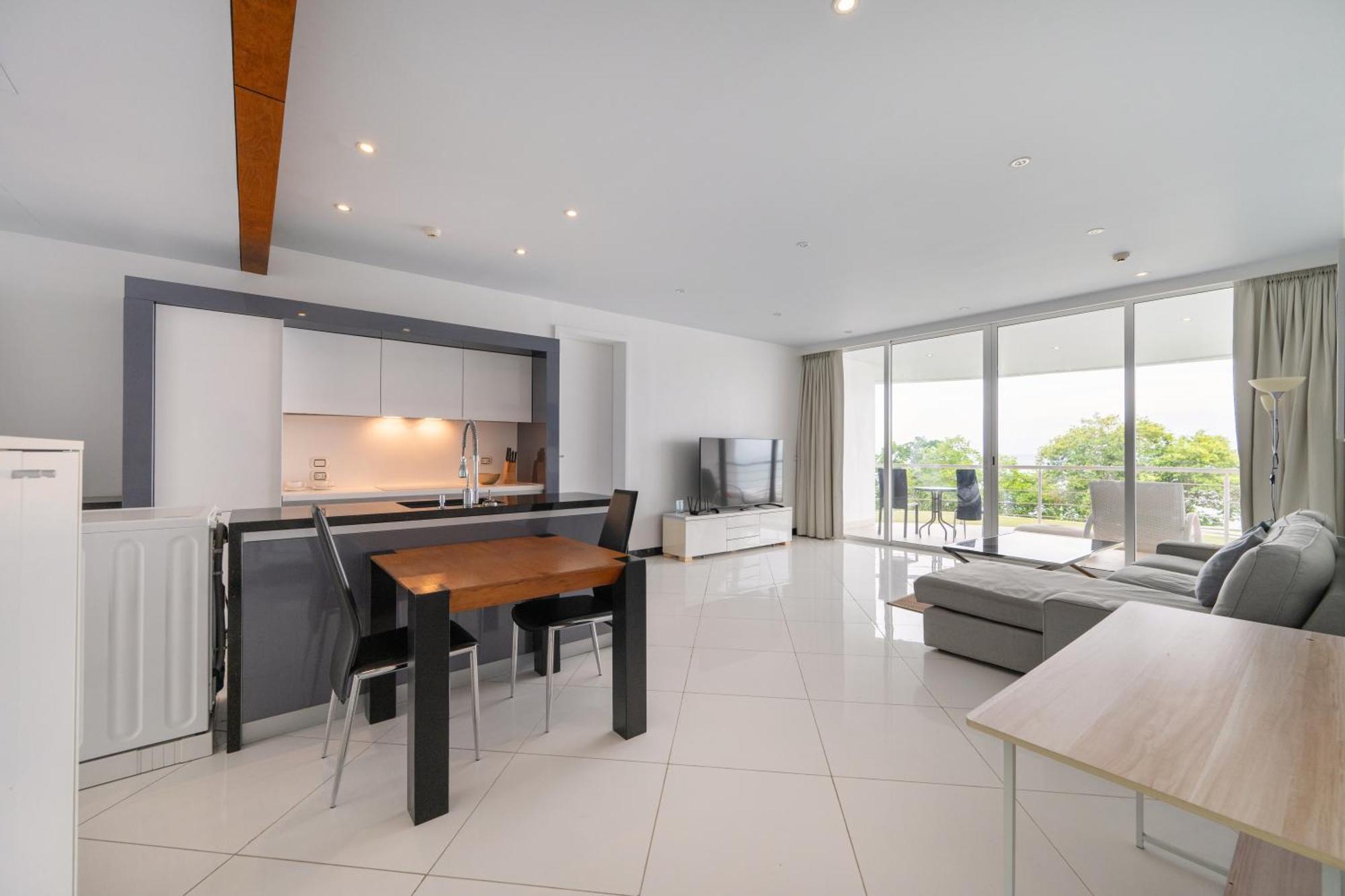Pure Sunset Beach - Ocean View Room, Pattaya Na Chom Thian Exteriör bild