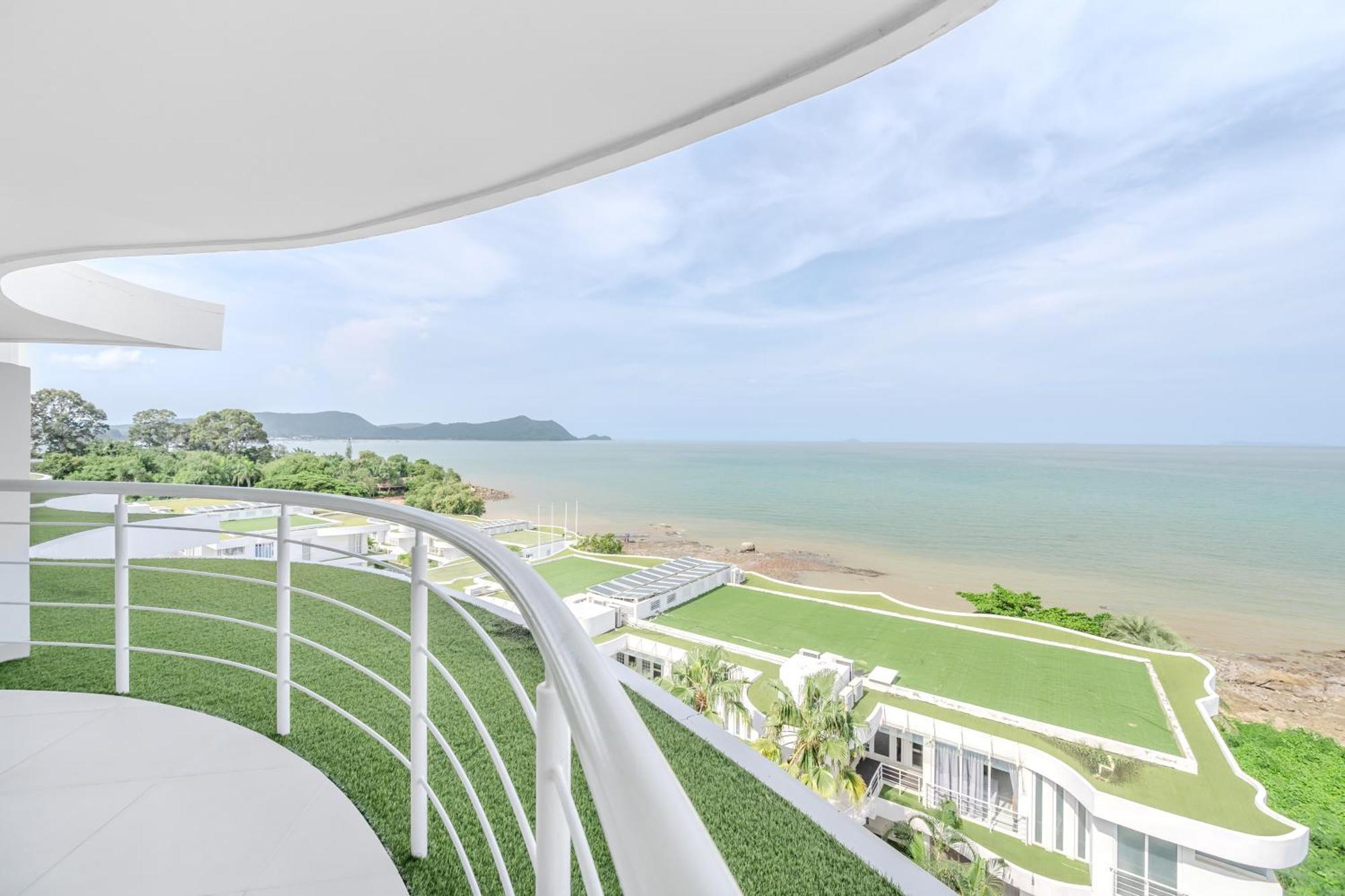 Pure Sunset Beach - Ocean View Room, Pattaya Na Chom Thian Exteriör bild