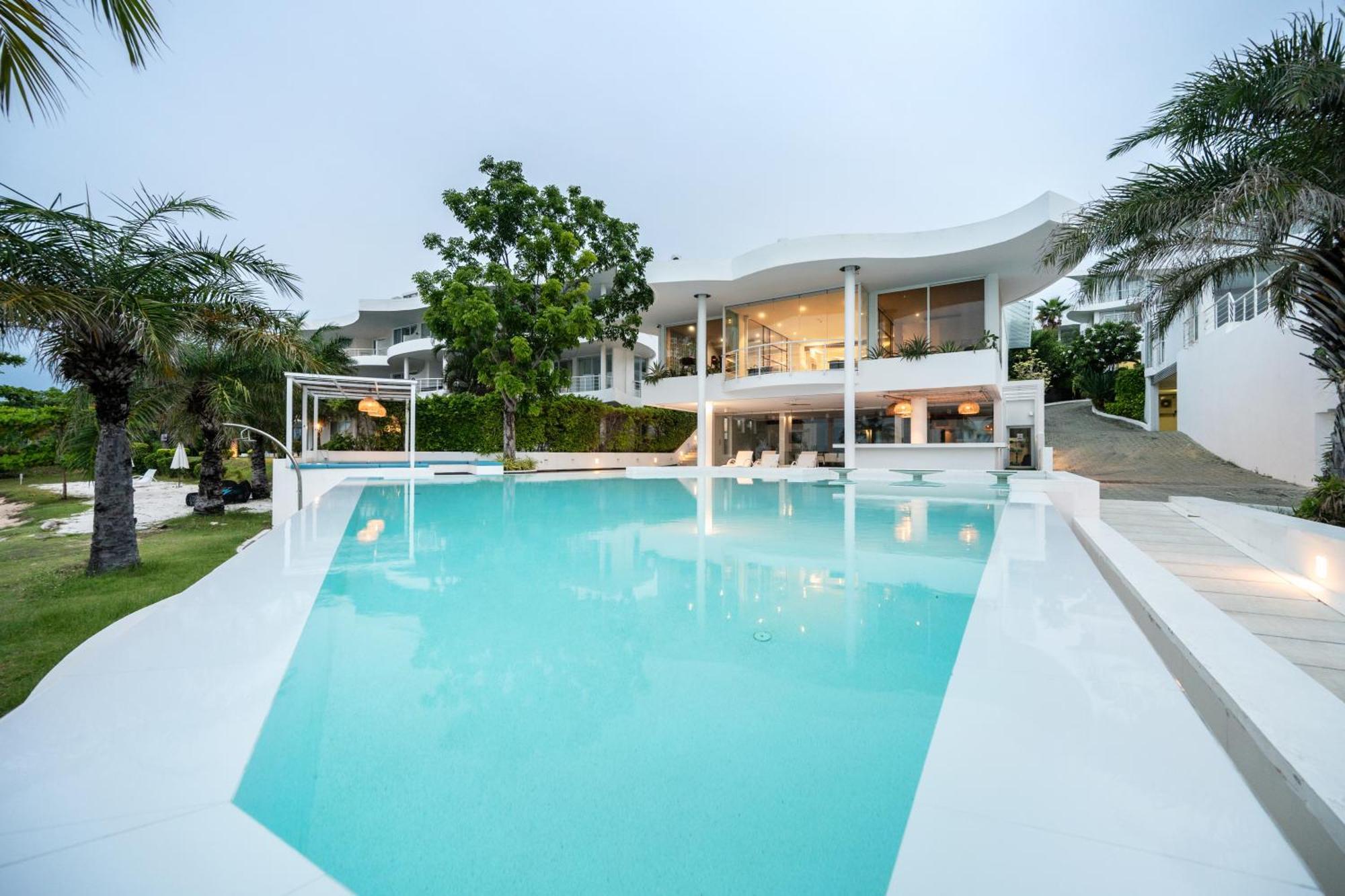 Pure Sunset Beach - Ocean View Room, Pattaya Na Chom Thian Exteriör bild